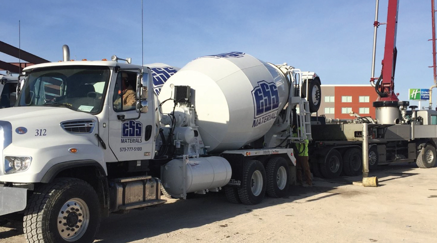 ESS Materials cement mixer truck and cement pumping rig